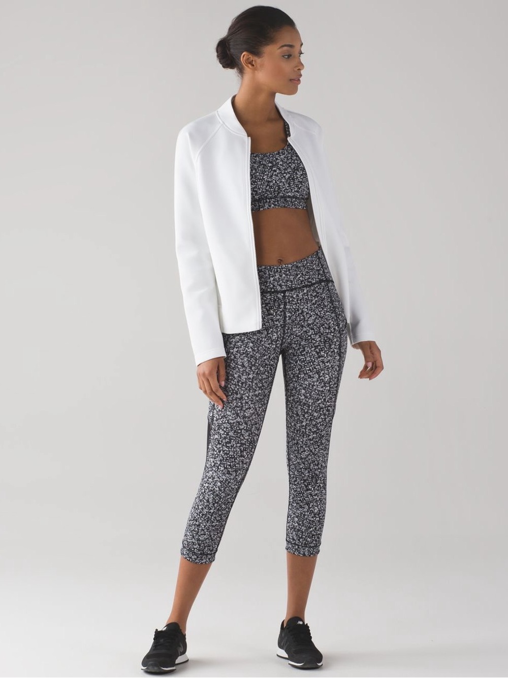 Lululemon Sole Training Crop size 10